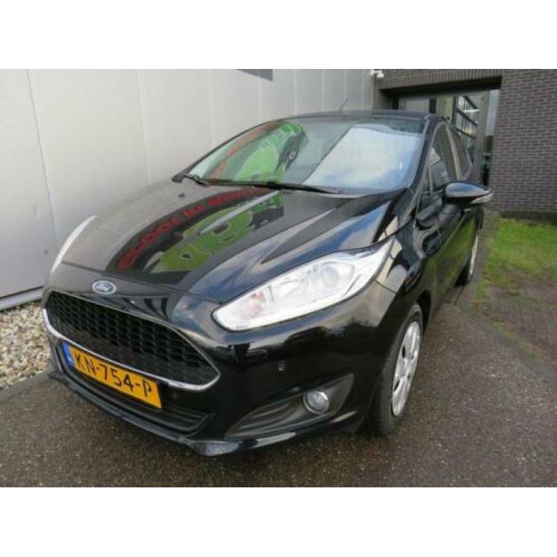 Ford Fiesta 1.5 TDCi Style Ultimate Lease Edition Navi Airco
