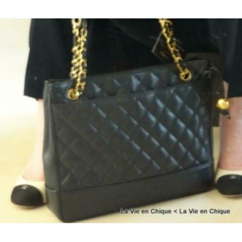Originele Vintage Chanel, tote caviar zwart 30x25 [1831]