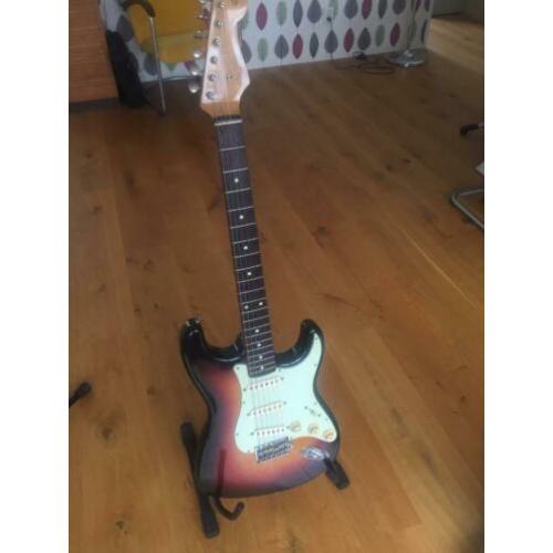 Fender stratocaster sun burst