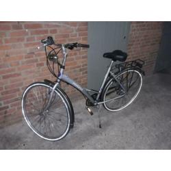 Peugeot Lyon  dames fiets met 7x3 versnellingen