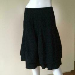 3992 Gloednieuwe zwarte rok CASSIOPEE; Mt=M