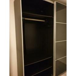 Kledingkast ikea pax zwart
