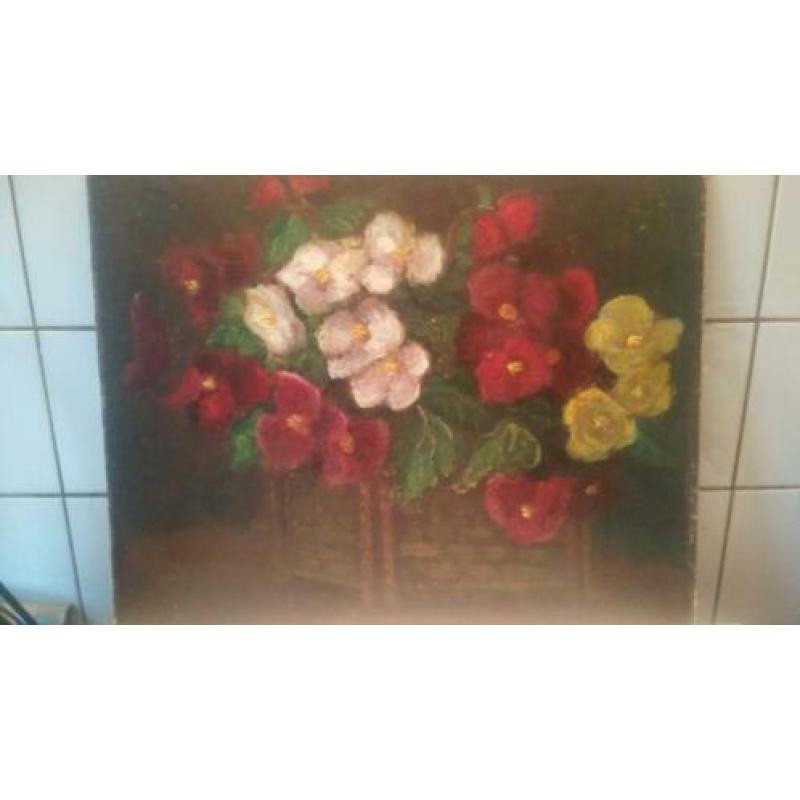 mooi oud bloemenstilleven gesigneerd