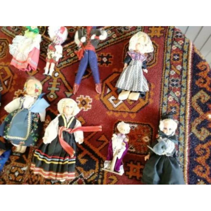 klederdrachtpoppen diversen