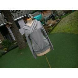 ATTICUS vest met grote capuchon maat S/XS als nieuw