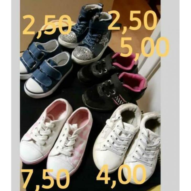 Kinderschoenen maat 24