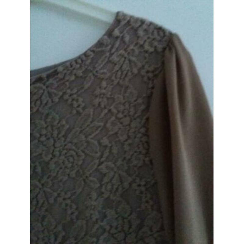 Top tuniek bruin/beige kant maat 36/38