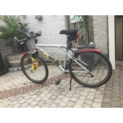 te koop goede mountainbike