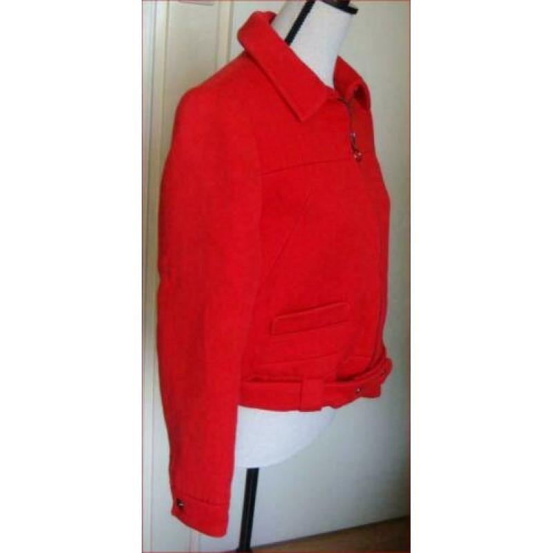 ZGAN knalrode retro/vintage jas van ZARA maat L(40/42)