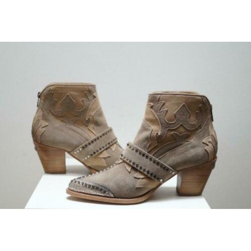 ZADIG EN VOLTAIRE Laarsjes Maat 38 **NIEUW**