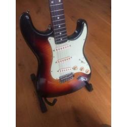 Fender stratocaster sun burst