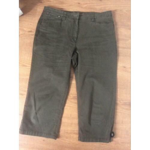 Nette staat Zerres kakigroene jeans 3/4, maat 46
