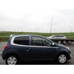Renault TWINGO 1.2 16V 75PK AIRCO ELEC-RAMEN ESP