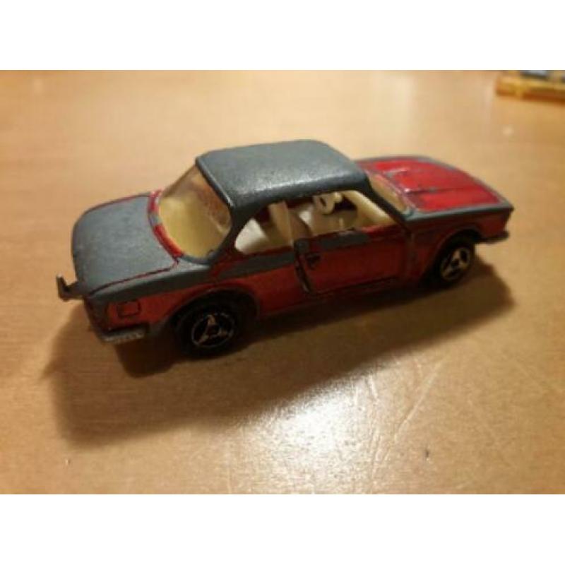bmw 3.0 csi majorette 2 stuks