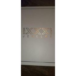 IXXXI ringen maat 19,5 met bewaardoos