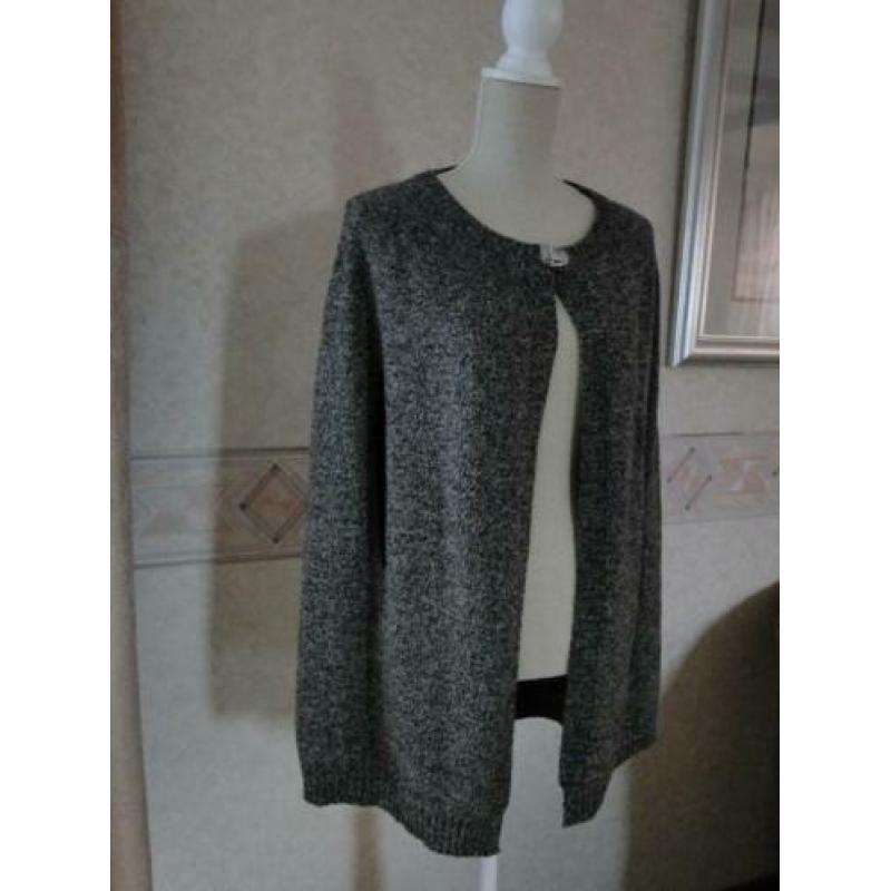 CAPE / VEST ( zonder mouwen )