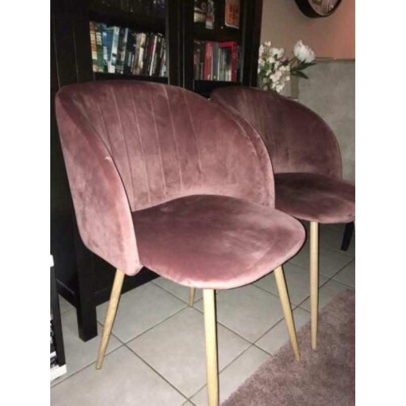 Nieuwe eetkamerstoelen