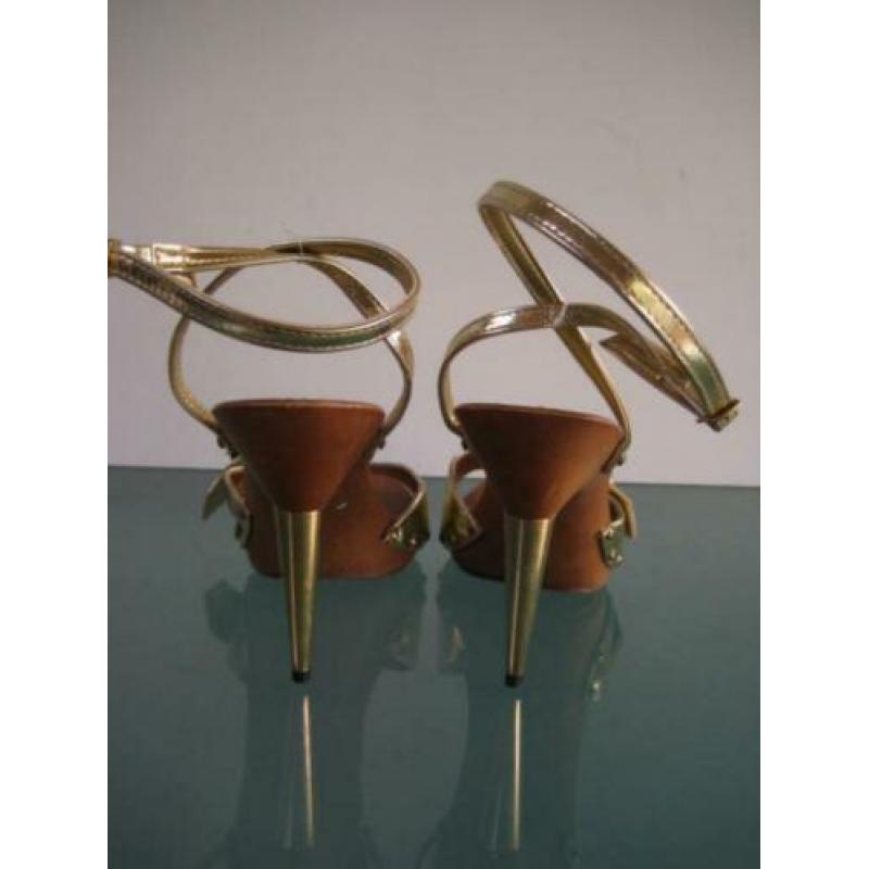 GRATIS VERZENDEN | SEXY gouden sandalen 40
