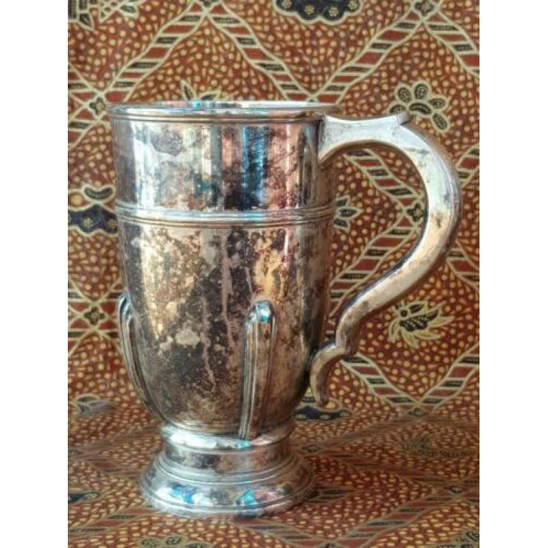 Stel prachtige silverplate Art Deco bekers uit Engeland 1920