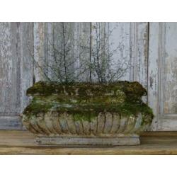 Antieke Franse stenen jardiniere