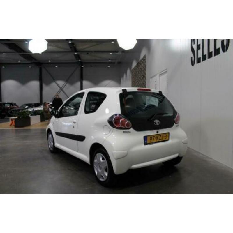 Toyota Aygo 1.0-12V Comfort | Centrale deurvergendeling |