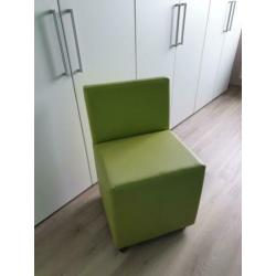 Leuk, verrijdbare stoel in leatherlook, kleur lime / mintgro