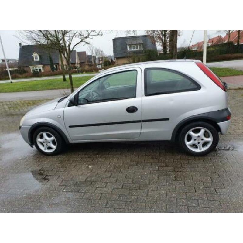 Opel Corsa 1.7 DI 2001