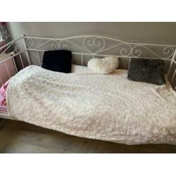 Bed Sofabed Bedbank 90x200 voor een meisje