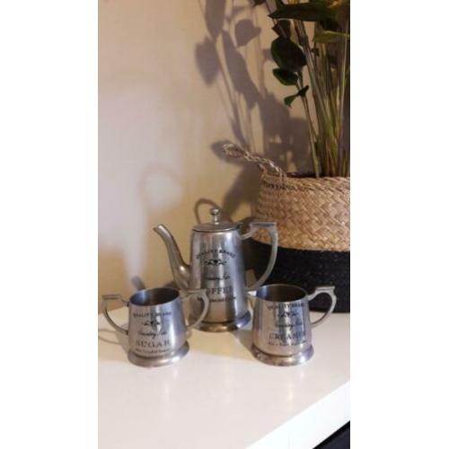 Tinnen koffie-set met tekst