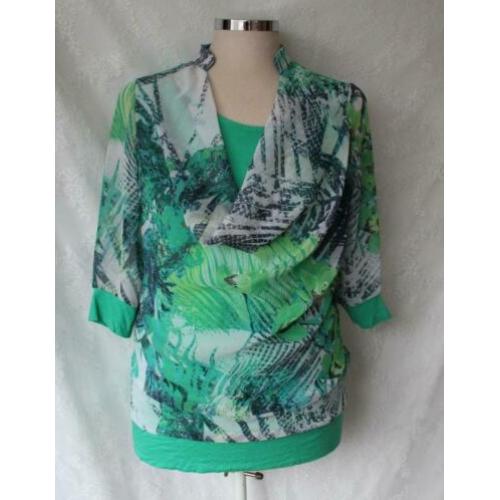 groene top maat 42 van MISS ETAM