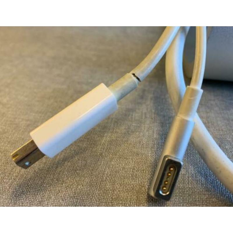 Apple Thunderbolt Display 27 inch in uitstekende staat
