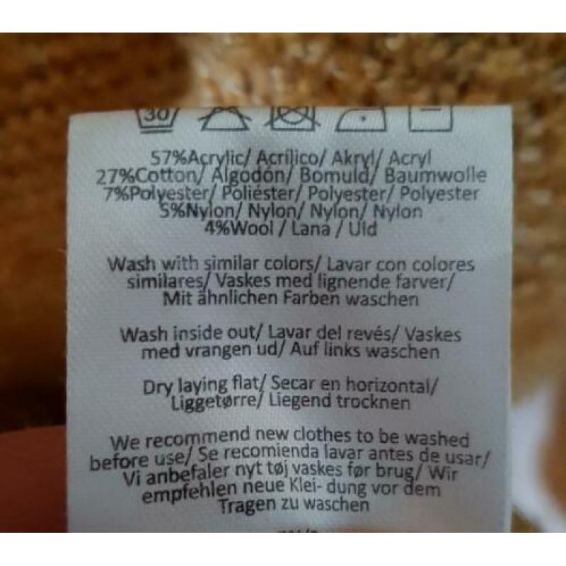 Lekker warm vest okergeel (incl verzendkosten)