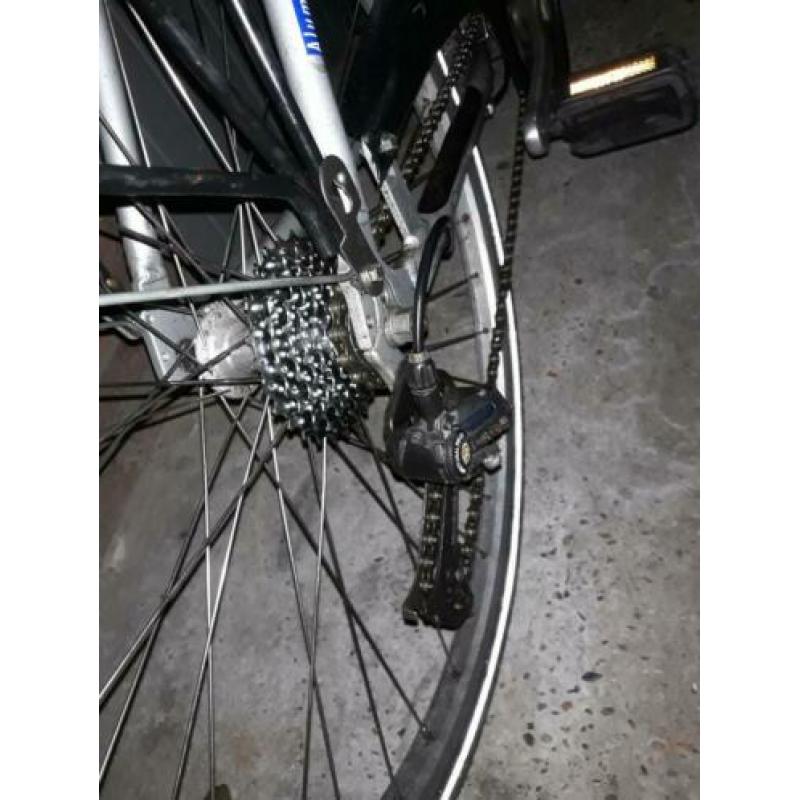 Peugeot Lyon  dames fiets met 7x3 versnellingen