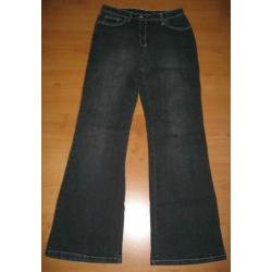 Zwarte spijkerbroek wijde pijp 38/M.