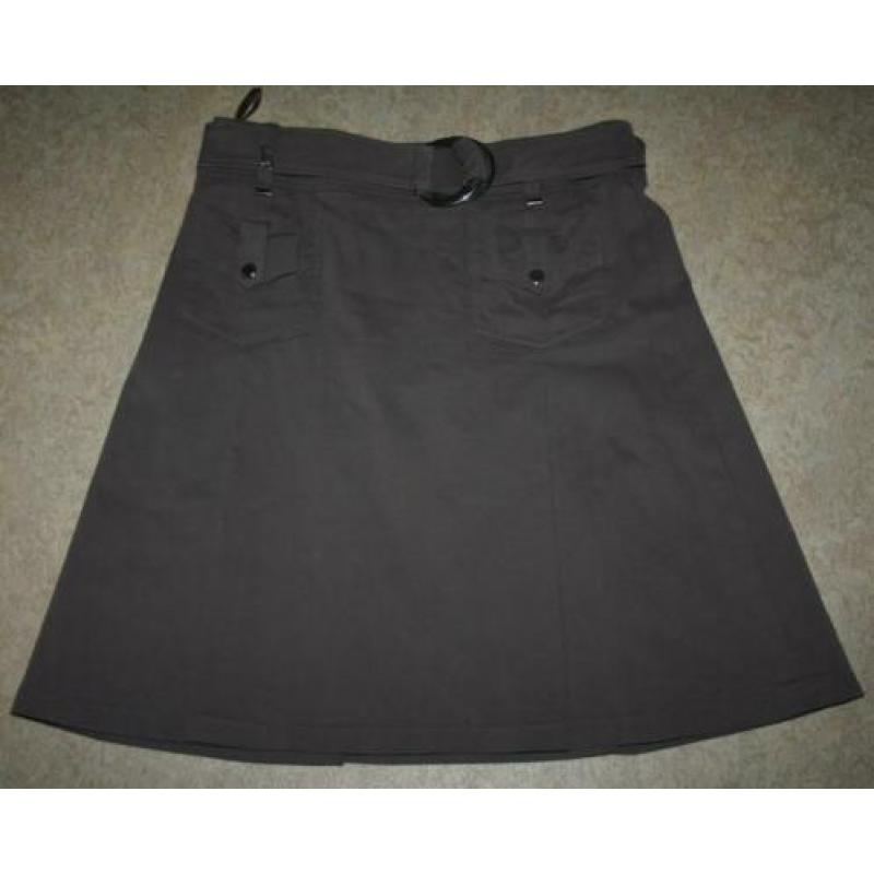 AirField bruin rok mt 38 M