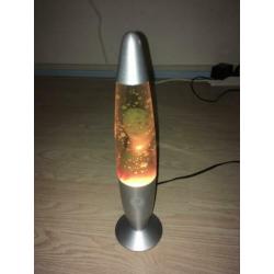 Lavalamp Groen met Rode Gloed