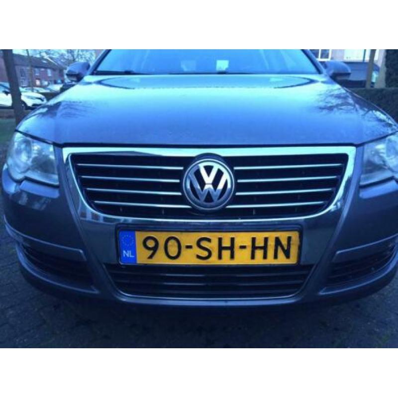 Volkswagen Passat 2.0 TDI 103KW Variant 2006 Grijs