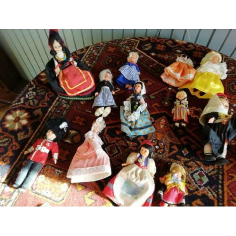 klederdrachtpoppen diversen