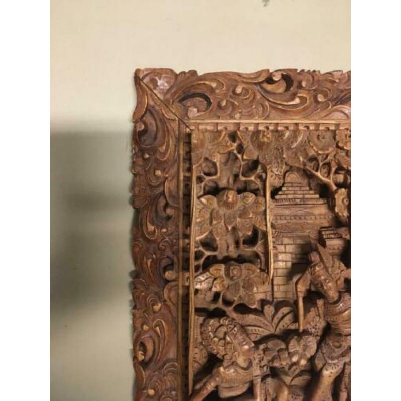 Indonesisch houtsnijwerk (42x31 cm)