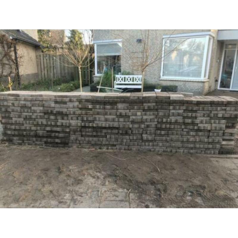 Inrit beton klinkers gratis af te halen 19m2