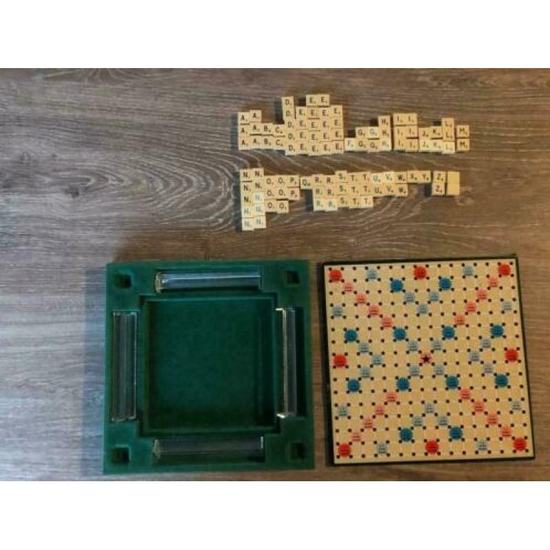 COMPLEET : scrabble reisspel