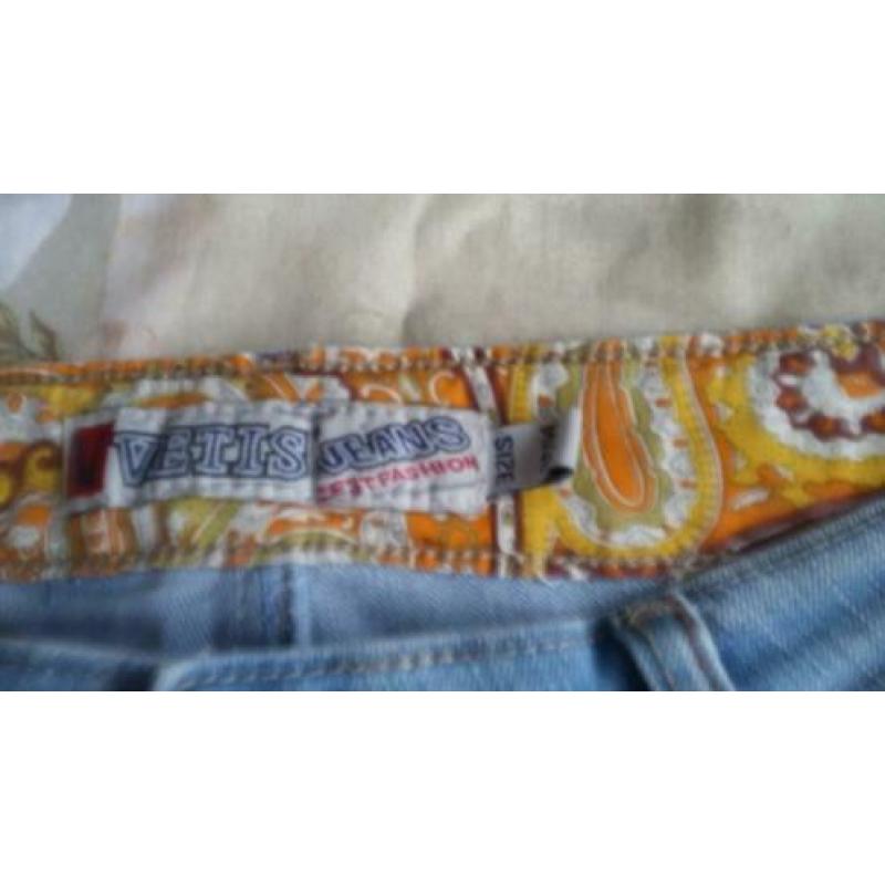 NIEUW Vetis basic jeans 3/4 model, maat S