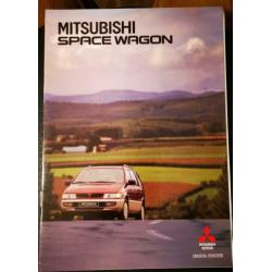 Mitsubishi SPACE WAGON - 1995 autofolder