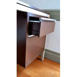 Solide top bureau van ASMETA