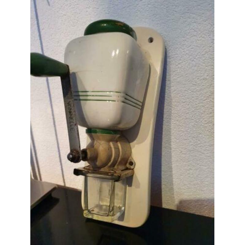 Schitterende brocante Van Nelle wand koffiemolen nu €25