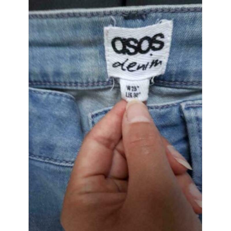 Broek van Asos, nieuw, maat 25x32, 96 cm lang