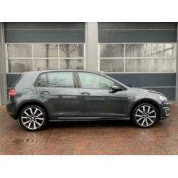 Volkswagen Golf 1.4 TSI GTE DSG bj2015 5drs *Navigatie *PDC