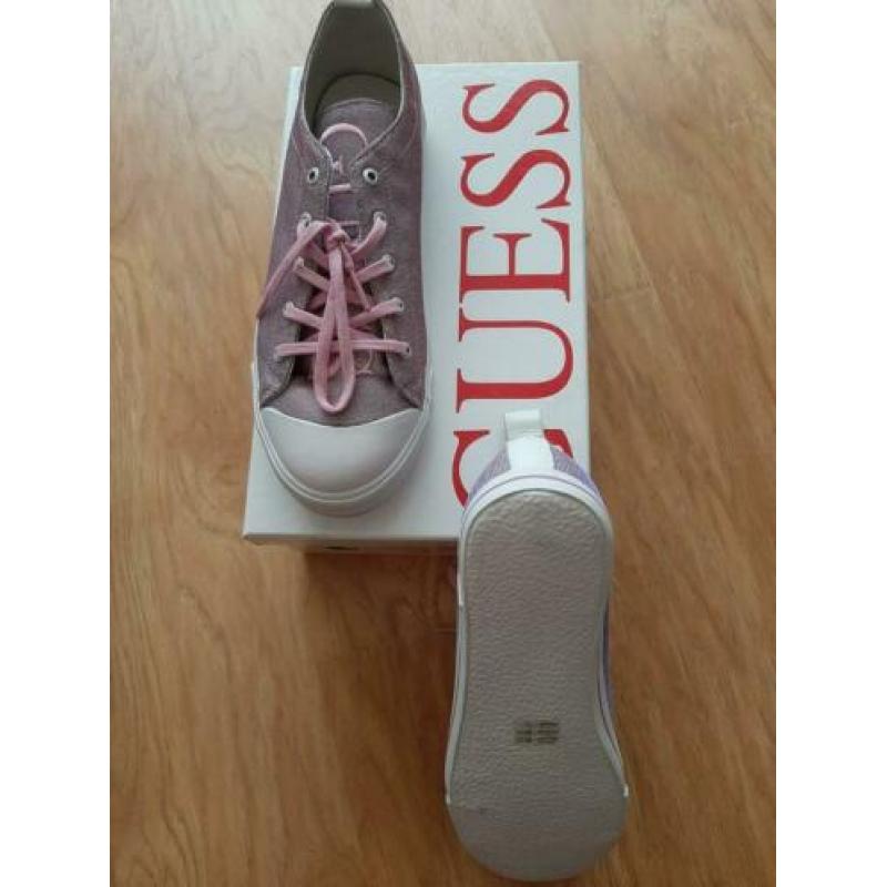 Guess sneaker maat 41