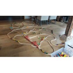 Houten trein rails / baan