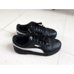 Puma sneakers maat 39 zwart